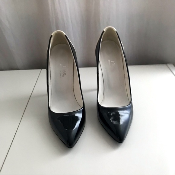 1969 Made in Italy Split Black/White Patent Leather Heels - Picture 6 of 9